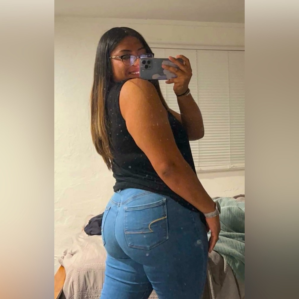 Meet your Posher, Marisol